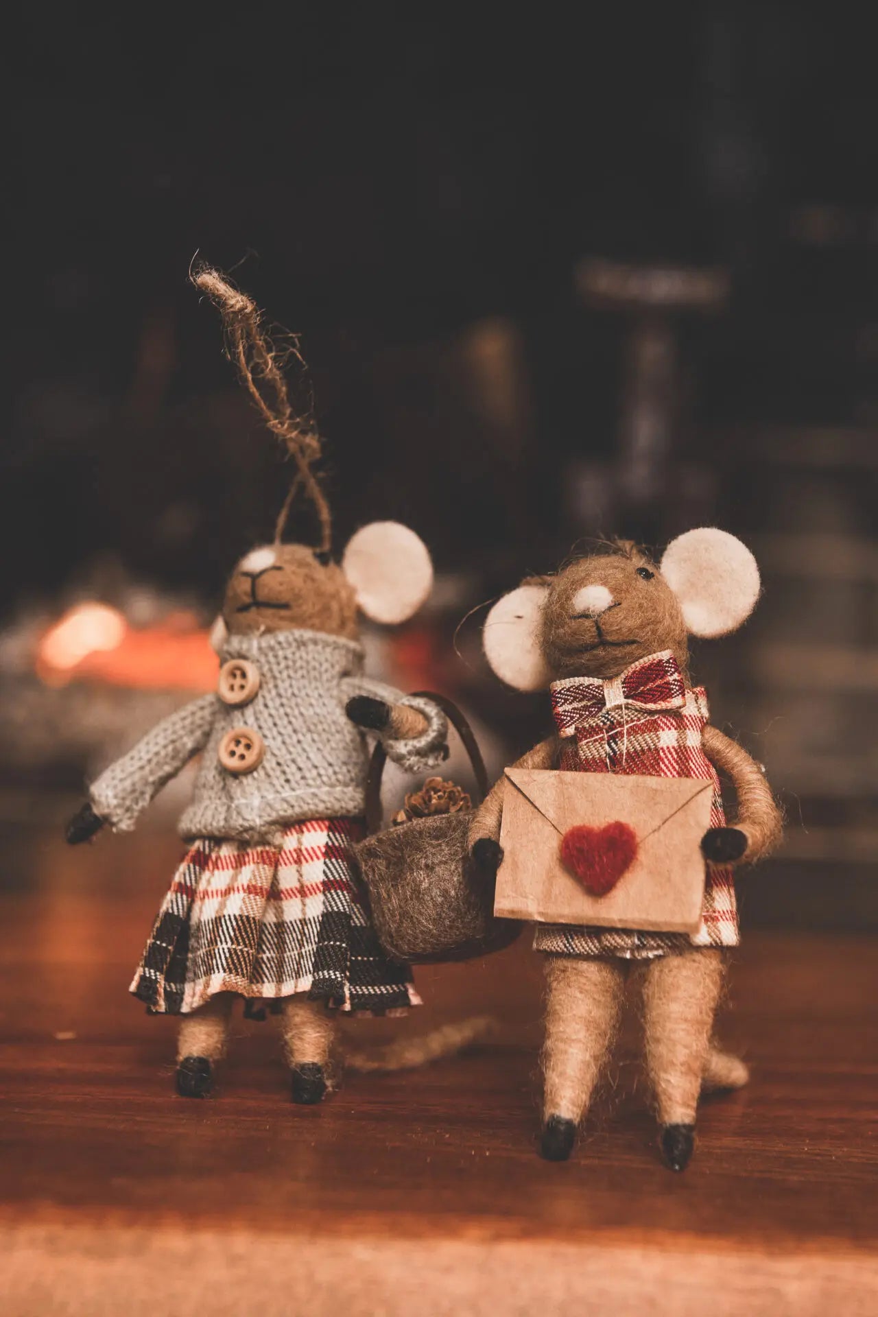Mice Beige - Cardi / Check Skirt / Basket