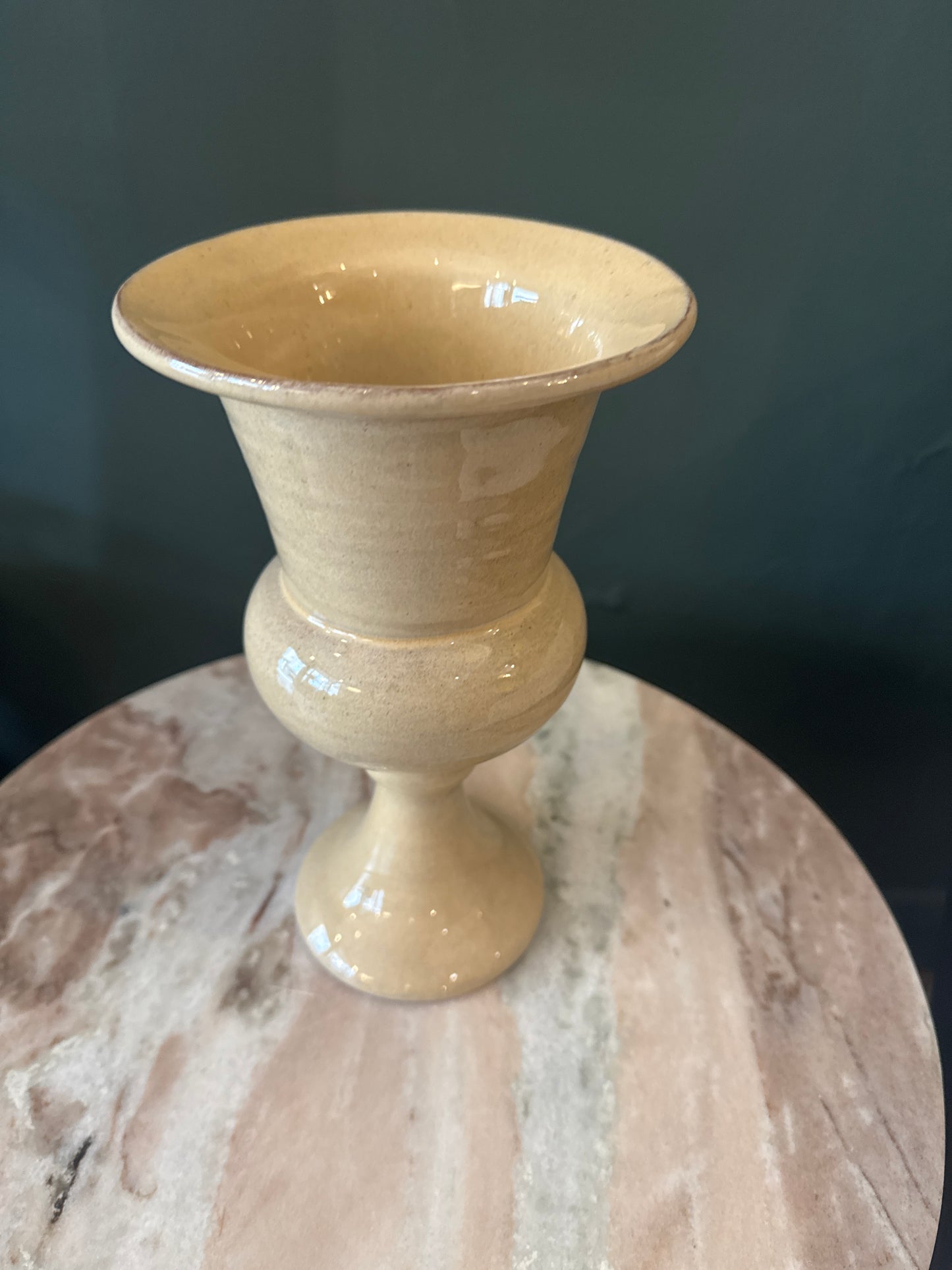 Goblet Cream - Medium