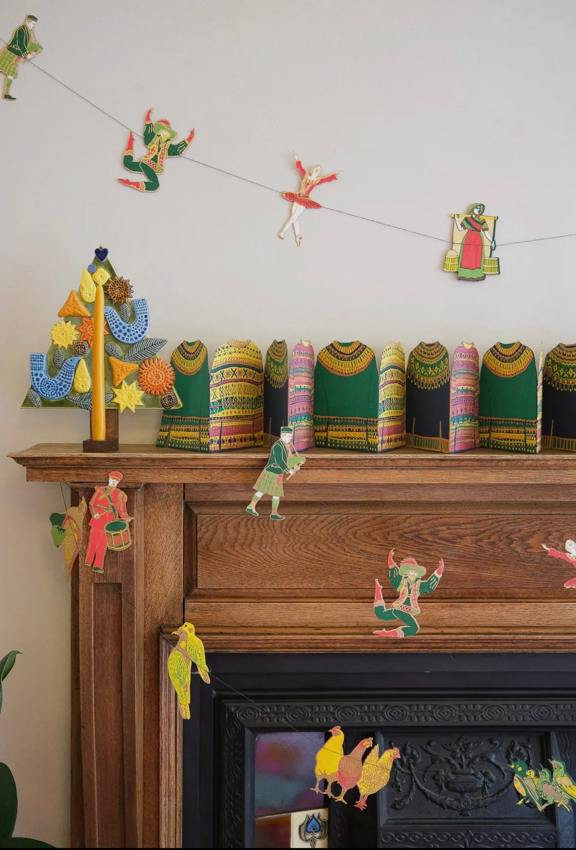 East End Press Garland - 12 Days of Christmas