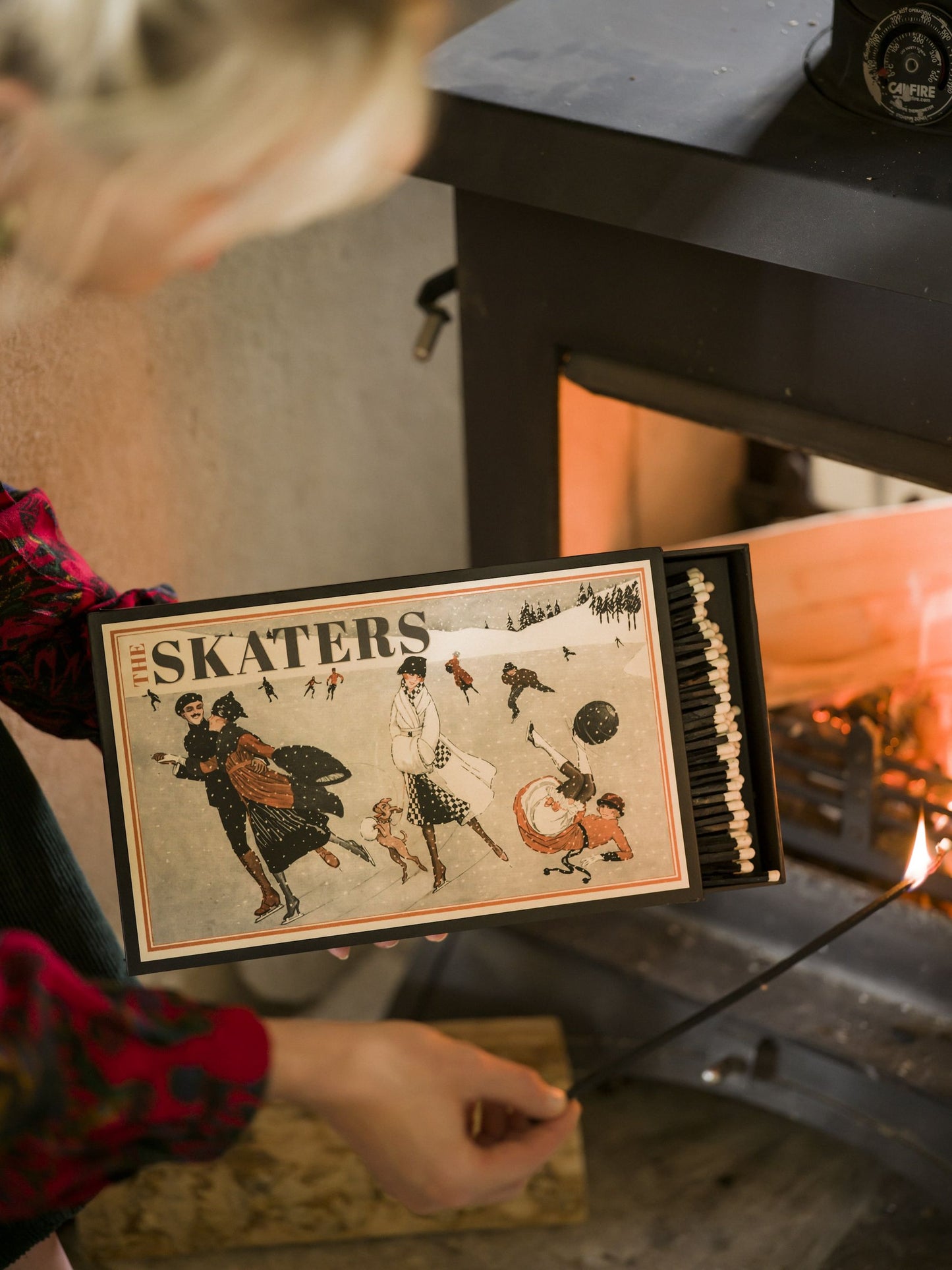 Archivist Giant Matches - Snowy Skaters