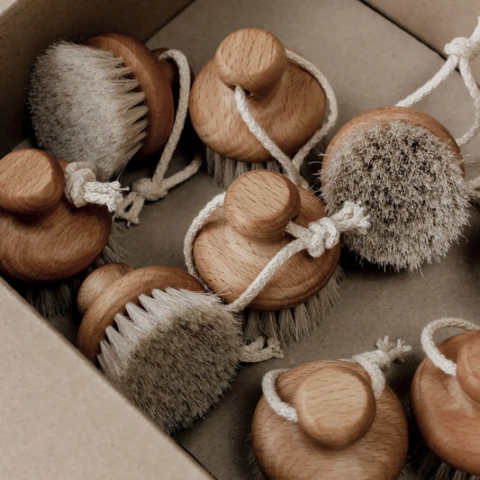 Facebrush