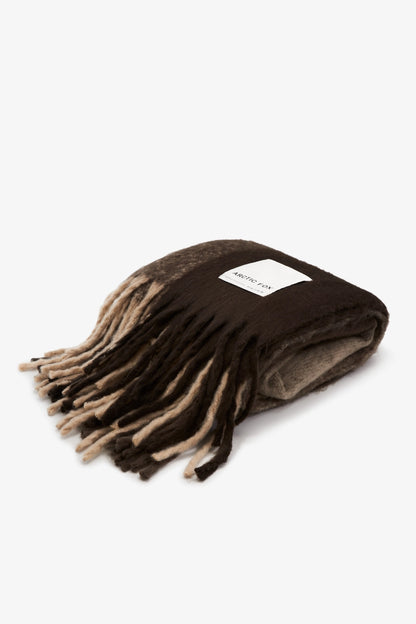 Artic Fox Dark Earth Brown Check Throw