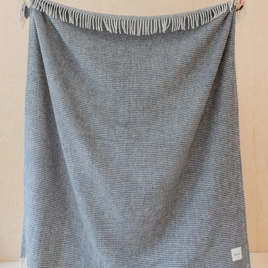 Recycled Wool Throw - Charcoal Waffle