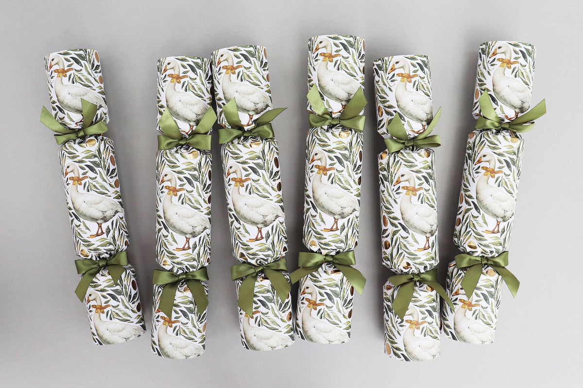 GEESE LUXURY CHRISTMAS CRACKERS