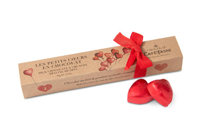 Milk chocolate 'hearts' bar with hazelnut praline