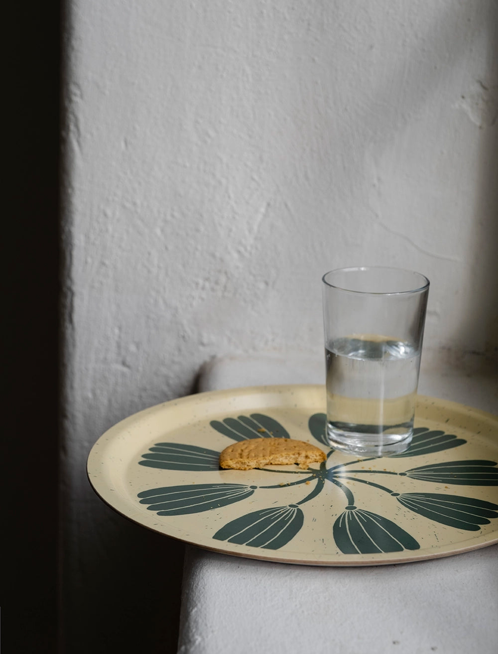Round Floral Birch Tray
