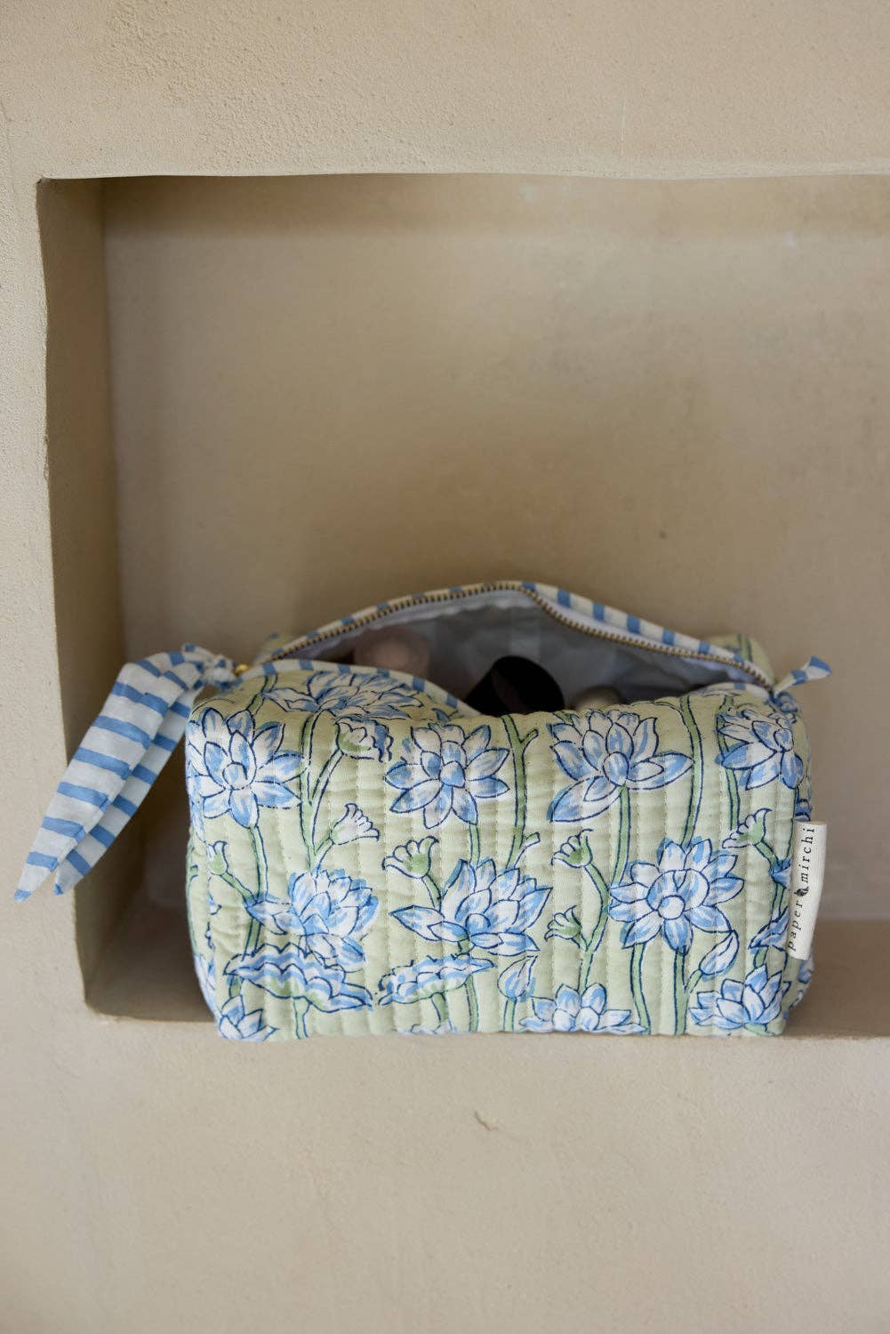 Organic Cotton Toiletry Bag (Medium) - Lotus Indigo