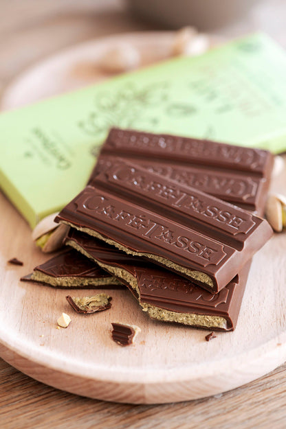 Cafe-Tasse Chocolate Bar 85g Milk chocolate with praline pistachio, salt + puffed rice