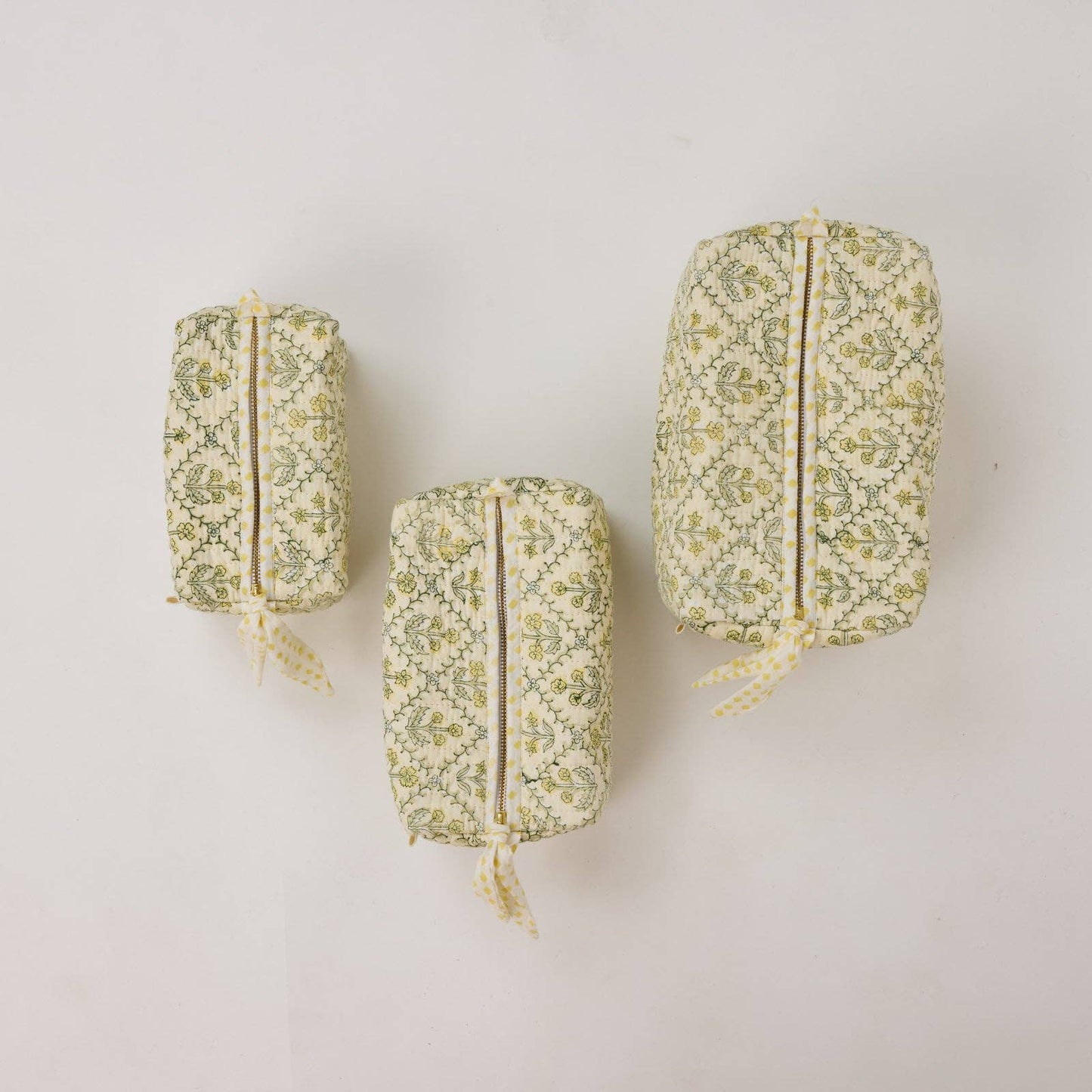 Organic Cotton Toiletry Bag (Medium) - Floral Lattice Buttercream