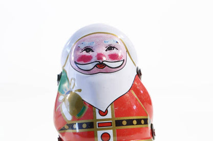 Santa Claus small, walking