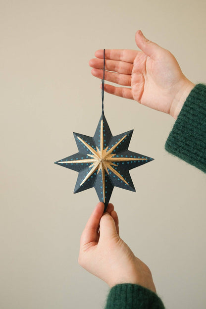Twinkling Star Screen-Printed Board Decoration
