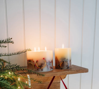 Luxury Handmade Winter Botanical Christmas Pillar Candle Soy / 1 Wick Candle 820g