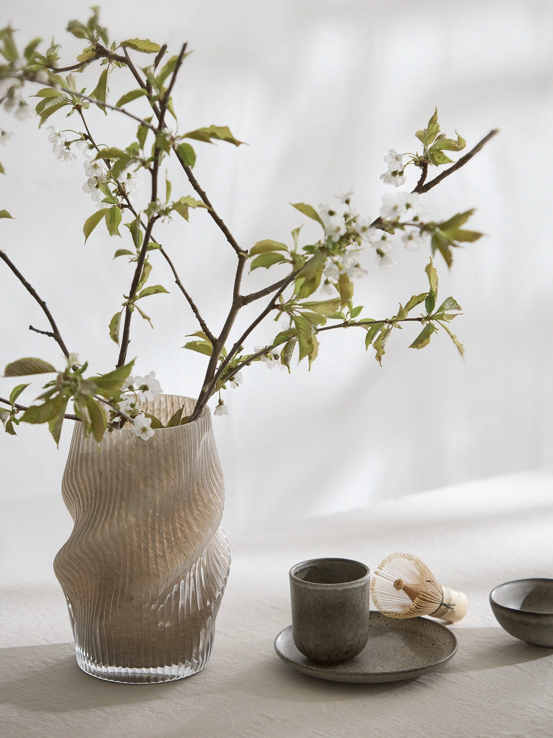 Glass Swirl Fano Vase
