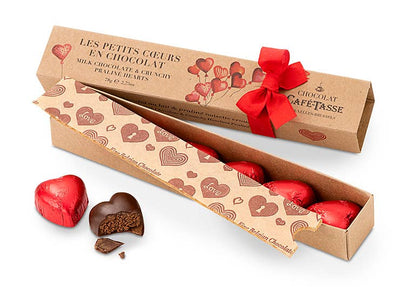 Milk chocolate 'hearts' bar with hazelnut praline