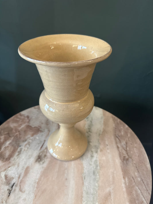 Goblet Cream - Medium