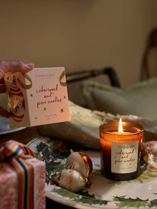 Plum & Ashby Cedarwood & Pine Needles Candle 220g