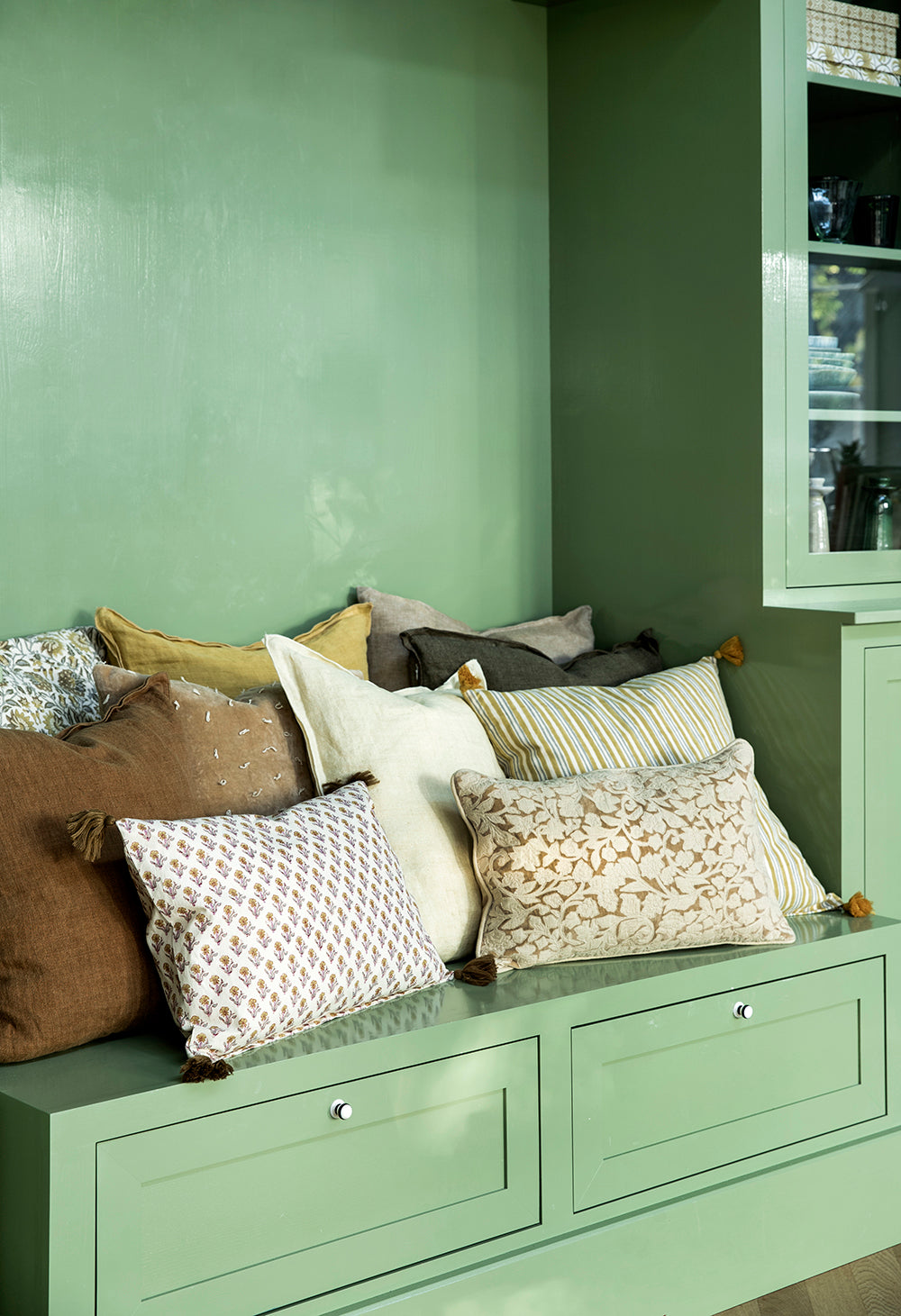 Bungalow Linen Cushion - Pecan