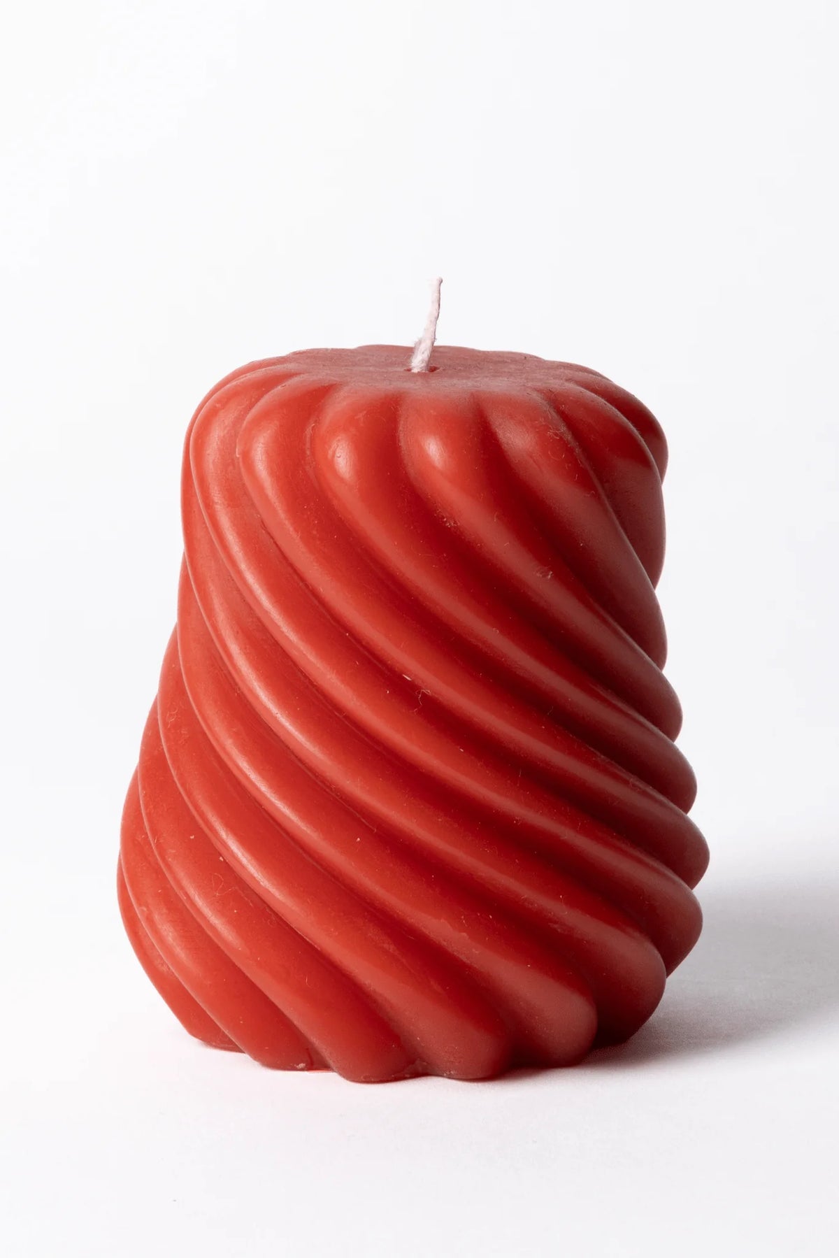 Myrsky Candle Red 8x10 cm