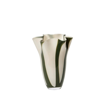 Liva Vase M