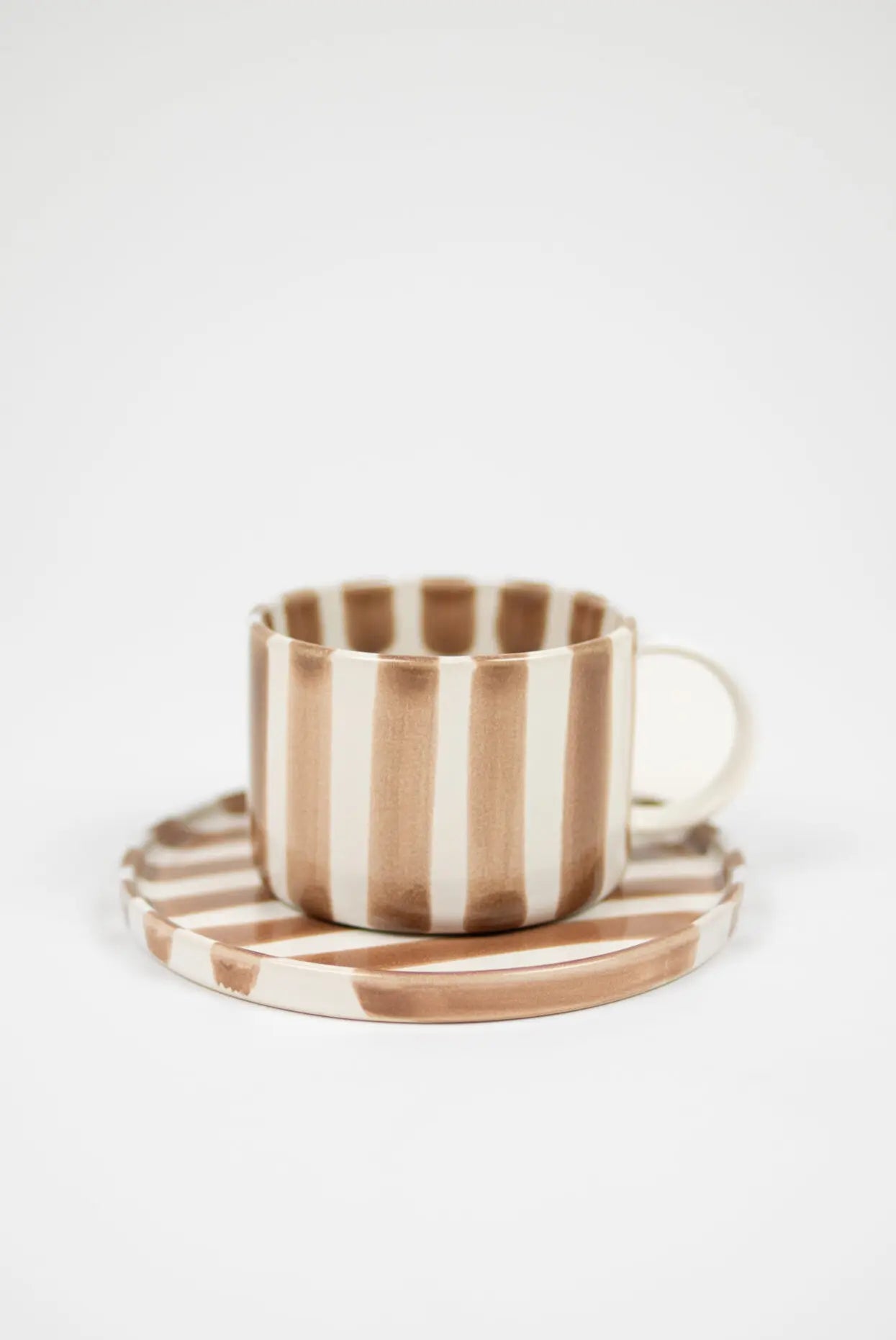 Monica cup with saucer beige