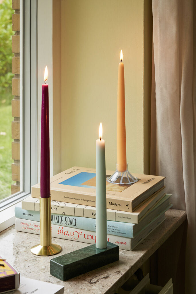 Sleek Candleholder Brass