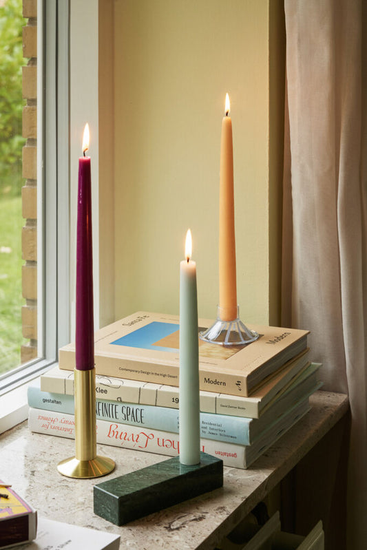 Sleek Candleholder Brass