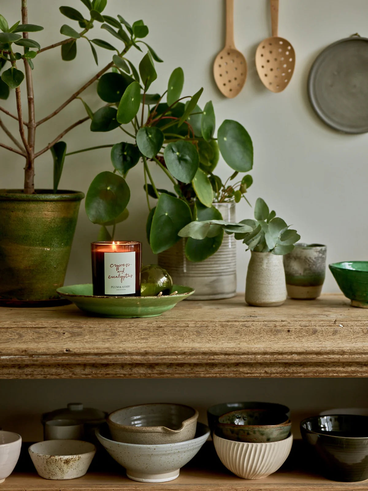 CYPRESS & EUCALYPTUS CANDLE