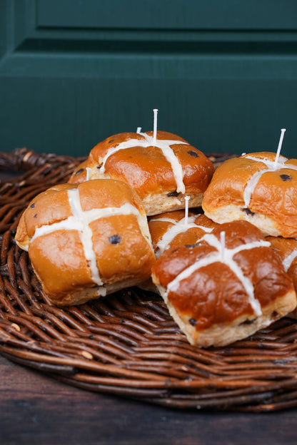 Hot Cross Bun Candle