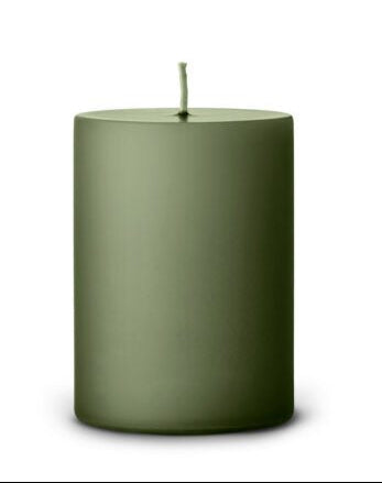 Pillar candle - GEEEN SOIL D: 7cm H: 10cm