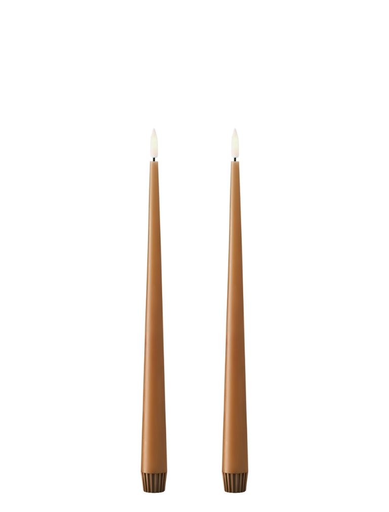 Ester & Erik LED Taper Candles 2 pcs- Raw Toffee