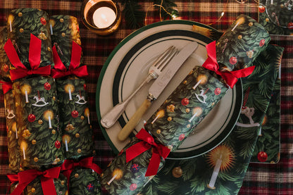 6 Luxury Christmas Crackers - Tree