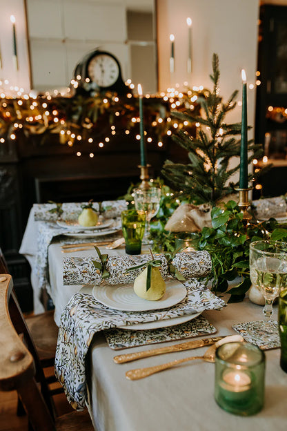 6 Luxury Christmas Crackers - Partridge