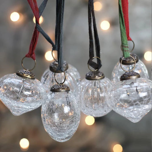 Clear crackle glass snow drop baubles