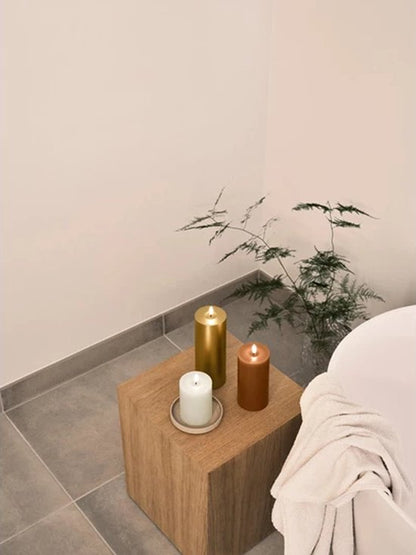 LED pillar candle - Gold Metallic 7.5cm x 15cm