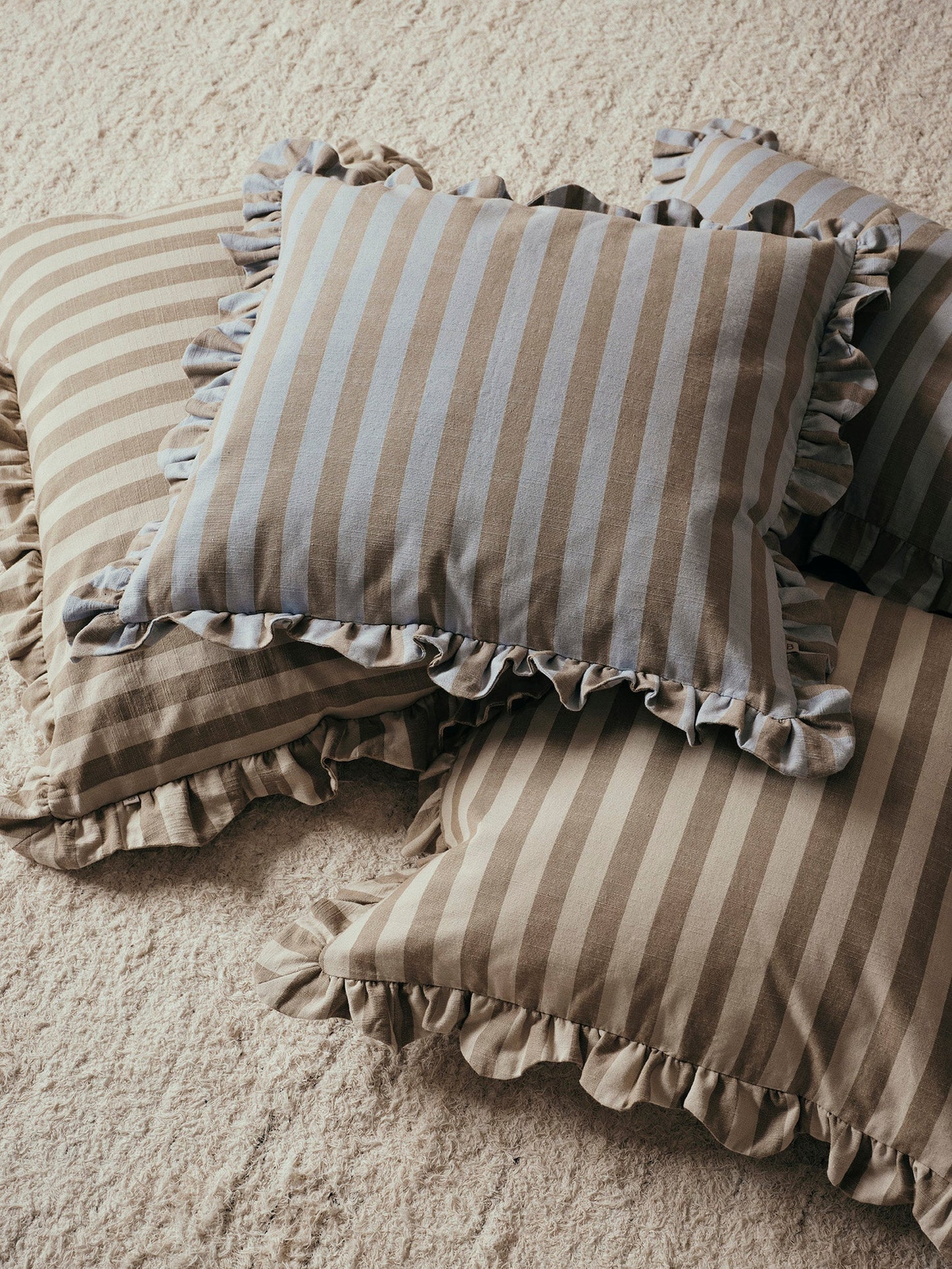 Ina Cushion