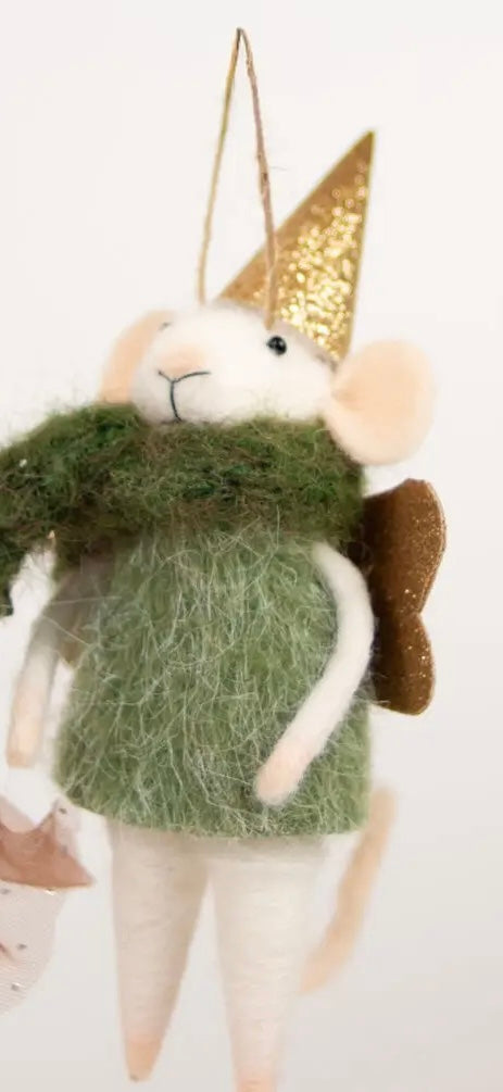 White mice – Christmas elves