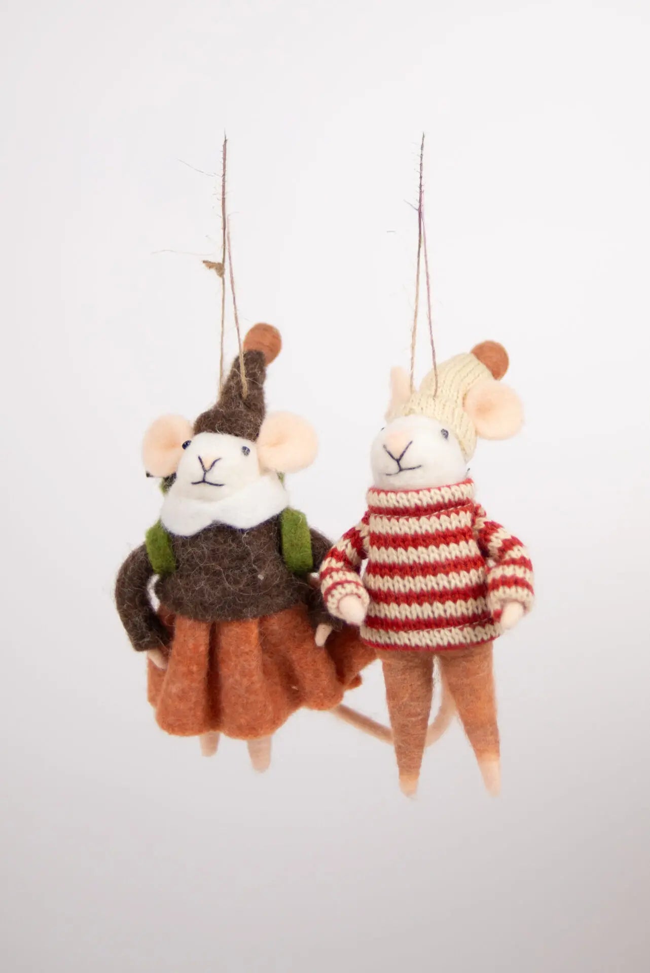 White mice – Christmas in the cottage