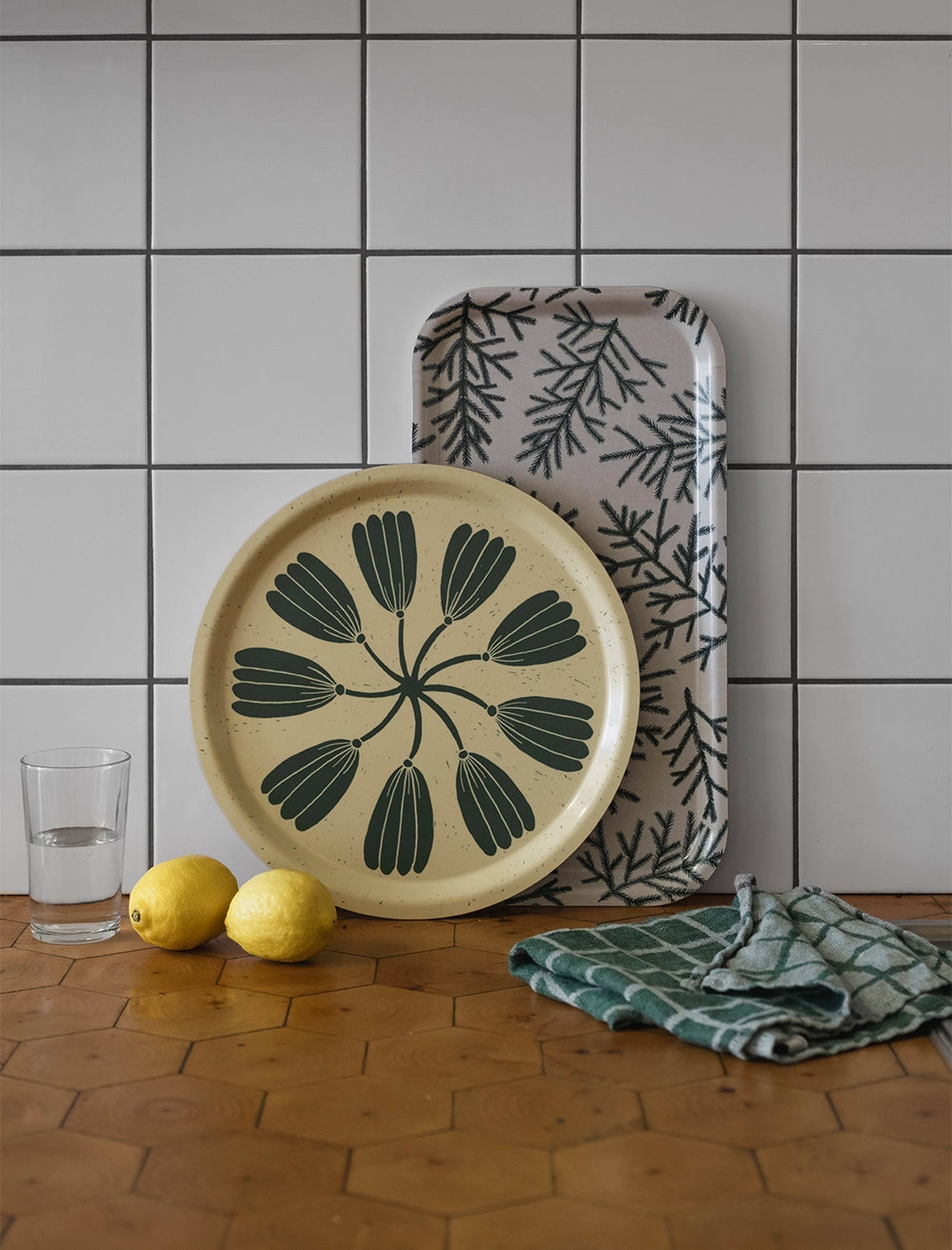 Round Floral Birch Tray