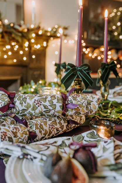 IVY LUXURY CHRISTMAS CRACKERS