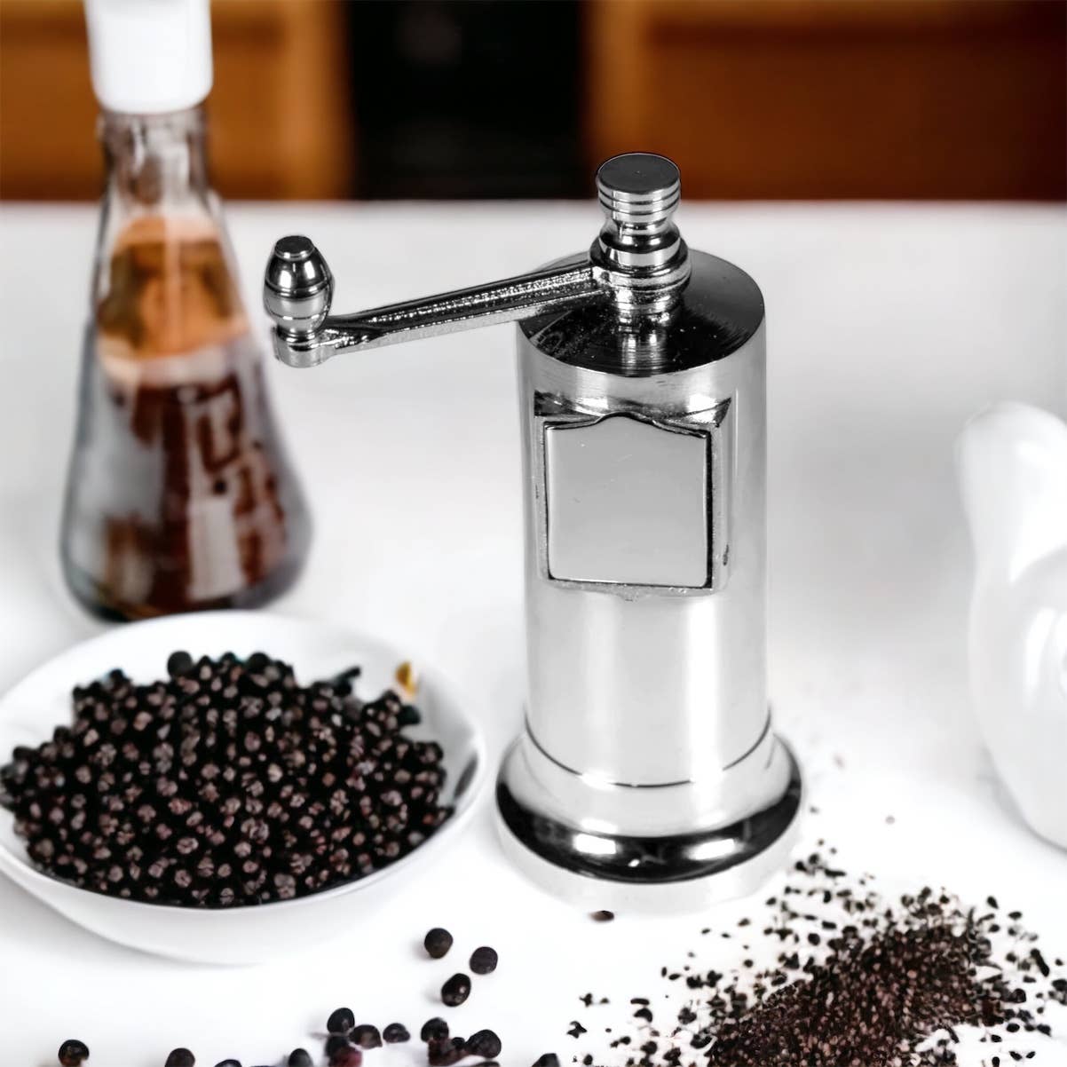The original 'Chefs Mate' - 5.3" polished chrome grinder