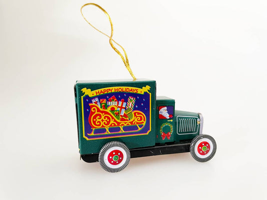 Christmas decoration truck, green
