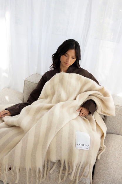 Artic Fox Pale Taupe Throw