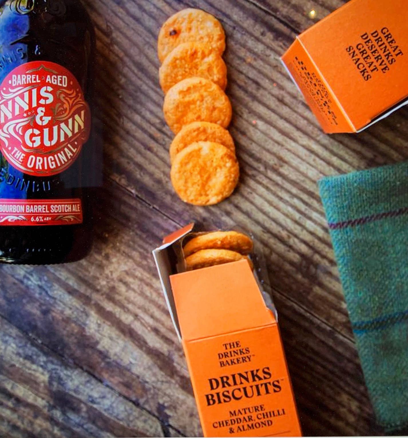 Drinks Biscuits - Mature Cheddar & Smoked Chilli 36g