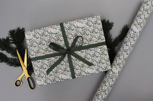 GEESE CHRISTMAS WRAPPING PAPER
