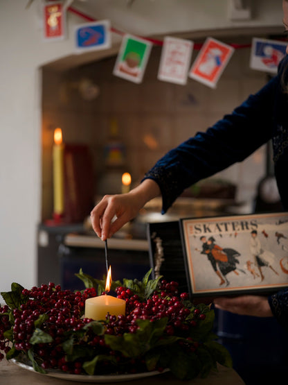 Archivist Giant Matches - Snowy Skaters