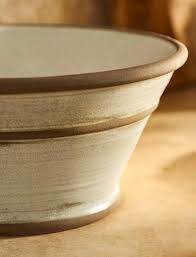 Hurley Serving Bowl - Stoneware, Natural